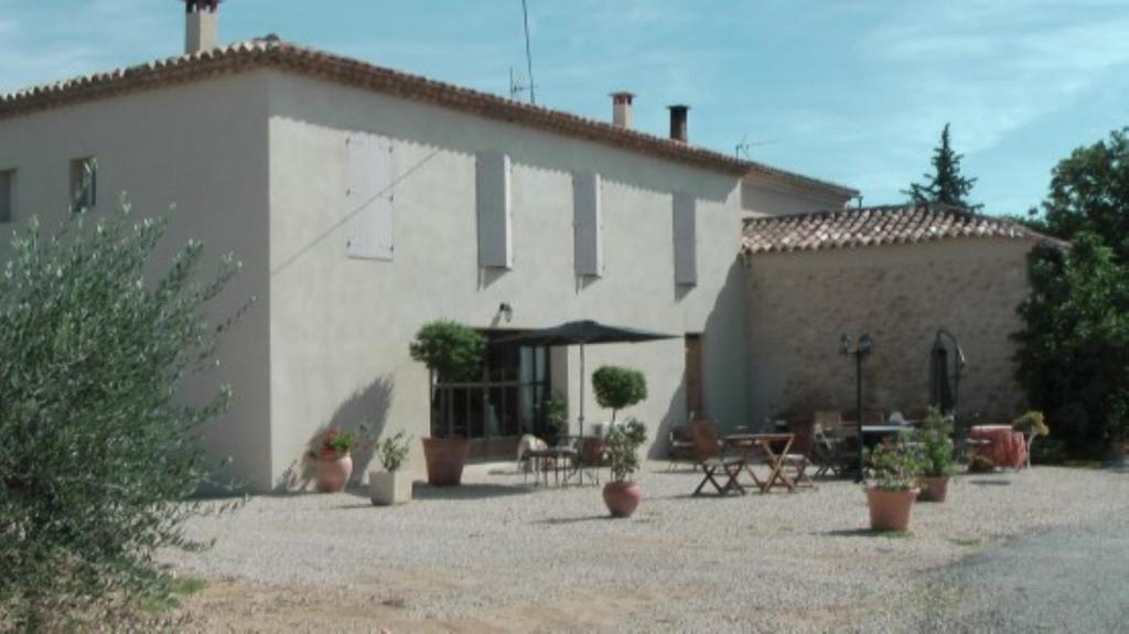 Maison D'Hotes Bastide St Victor A 2,5 Kilometres De Lourmarin Puyvert Экстерьер фото